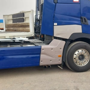 فلاپ بغل باک رنو تی